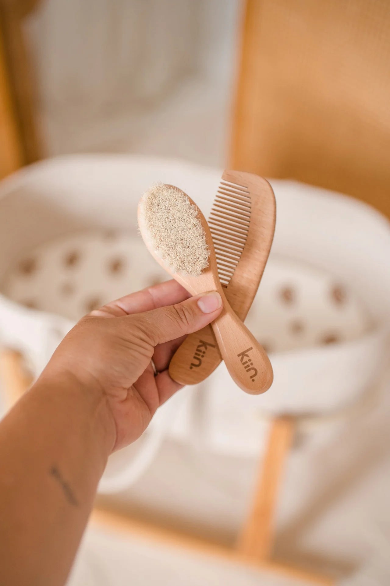 Kiin Silicone Sunrise Wooden Baby Brush and comb set