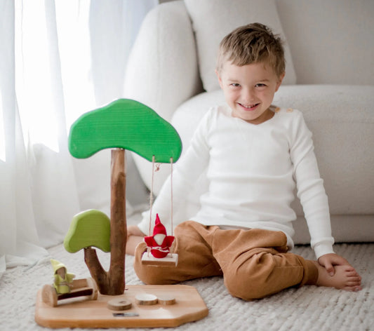 Qtoys Tree and Swing Play Set