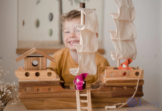 Qtoys Wooden Pirate Ship
