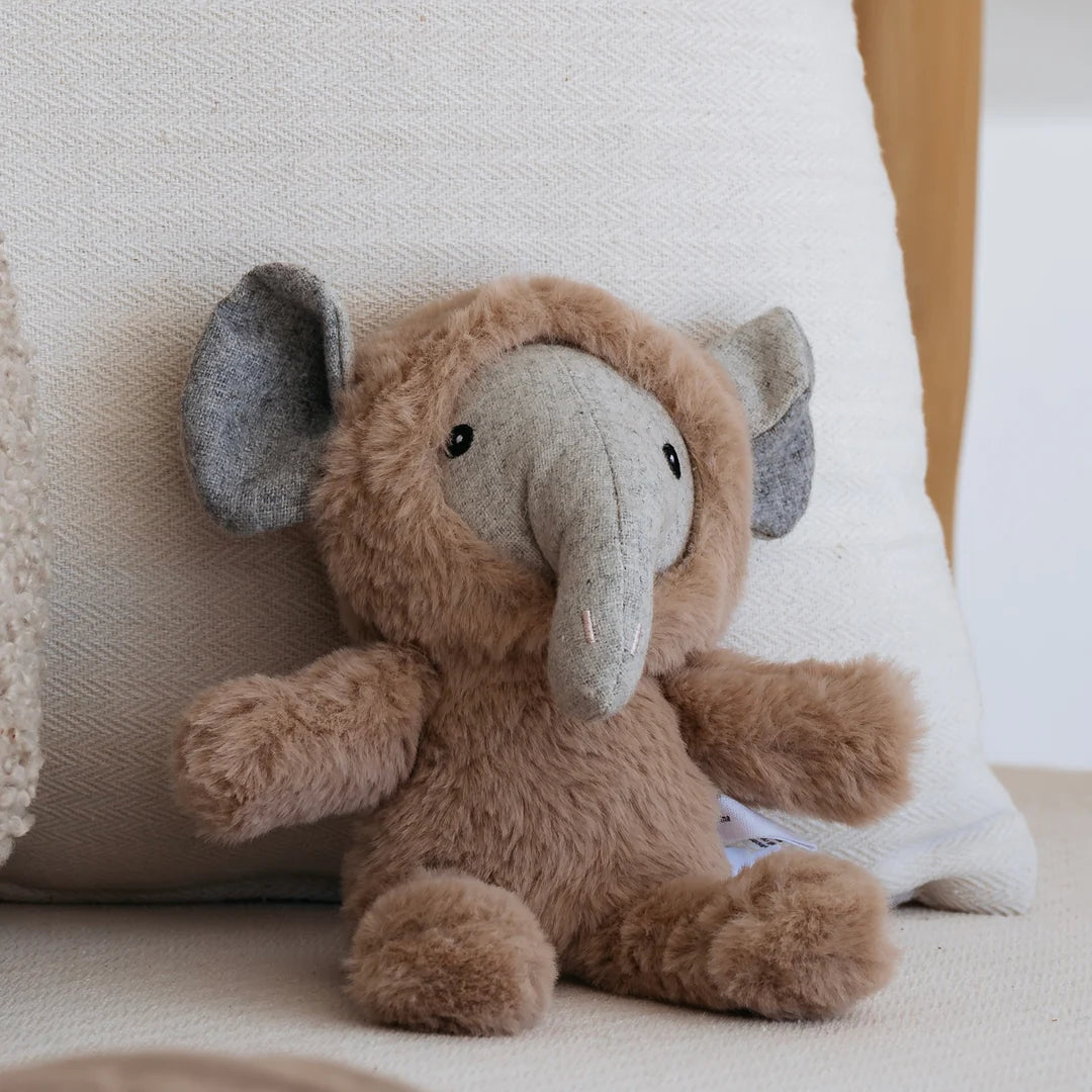 and the little dog laughed - Vincent Elephant