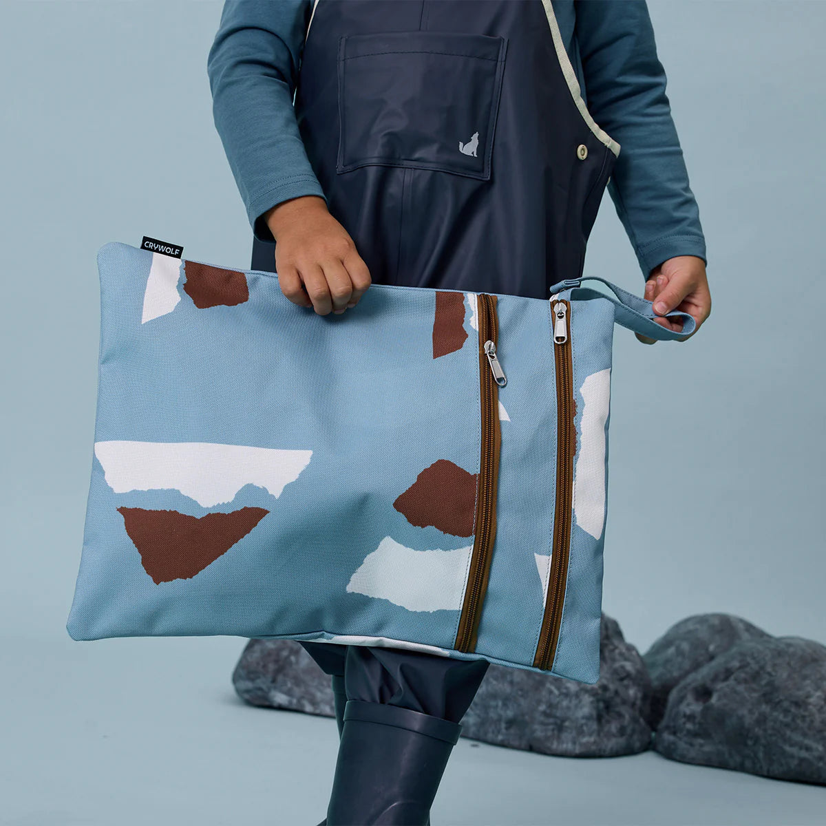 Crywolf Wet Bag Move Mountains