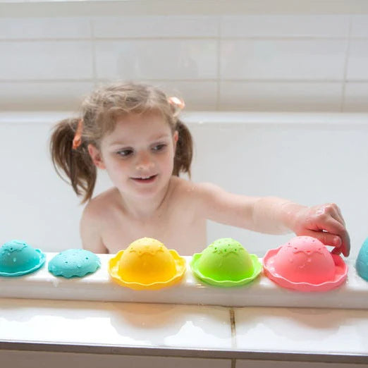 Tiger Tribe - Stack & Pour Bath Egg