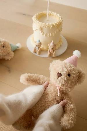 Jamie Kay Snuggle Bunnies - Birthday Arthur