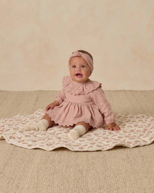 Quincy Mae - Romper Thalia Rose