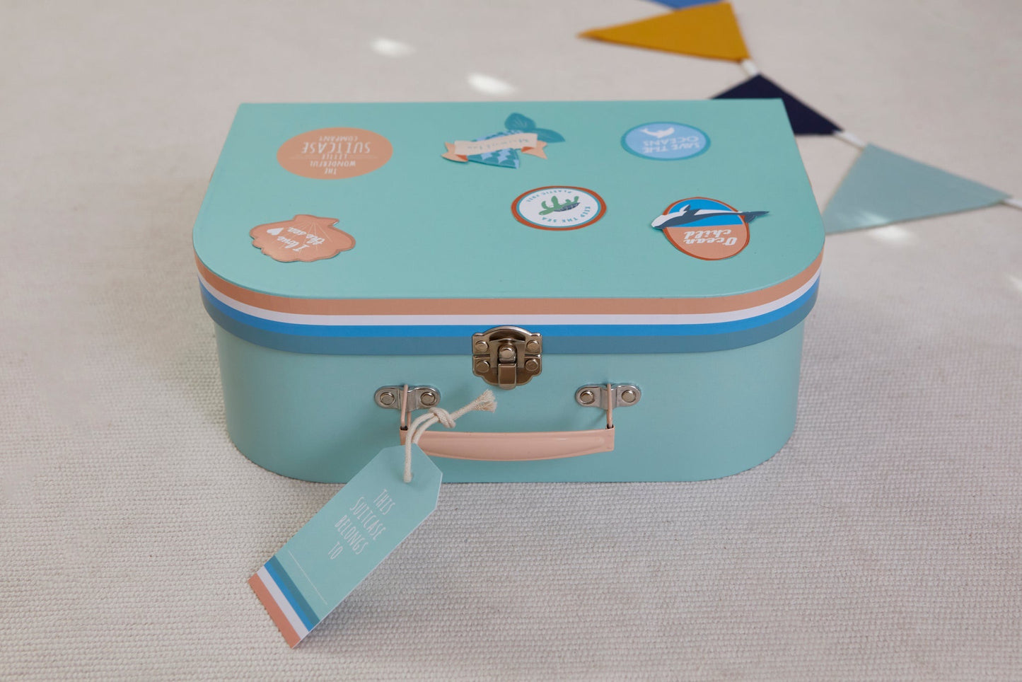The Wonderful Little Suitcase - Ocean Lover