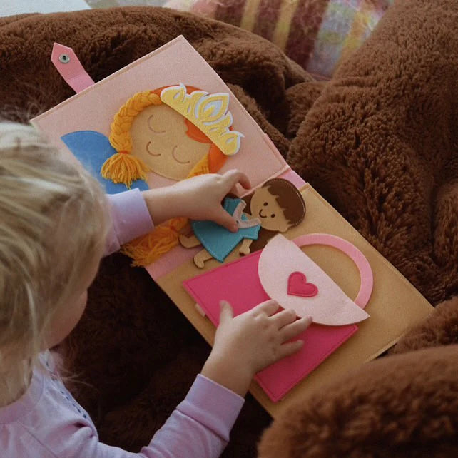 Smarty Pals - Lola Busy Book