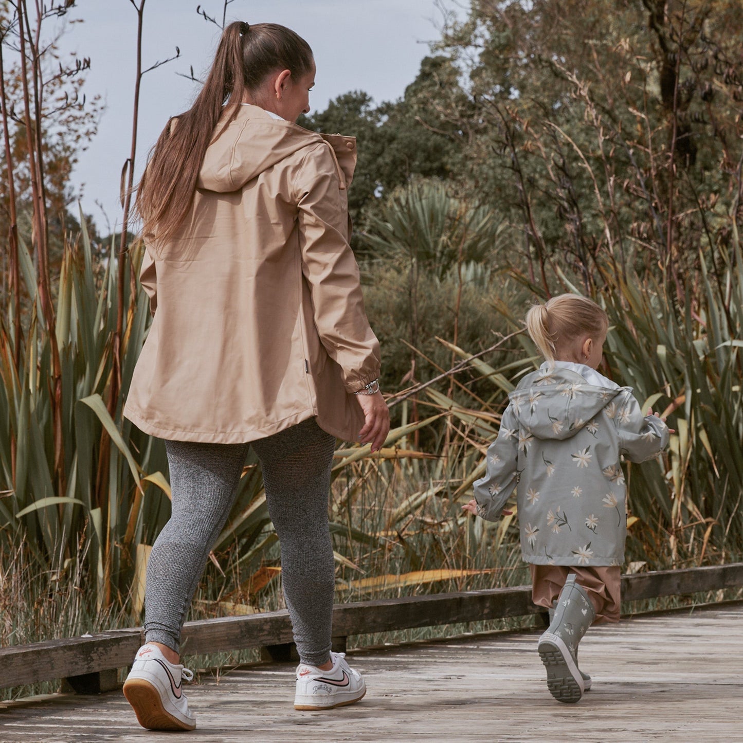 Crywolf Play Jacket Adult Camel