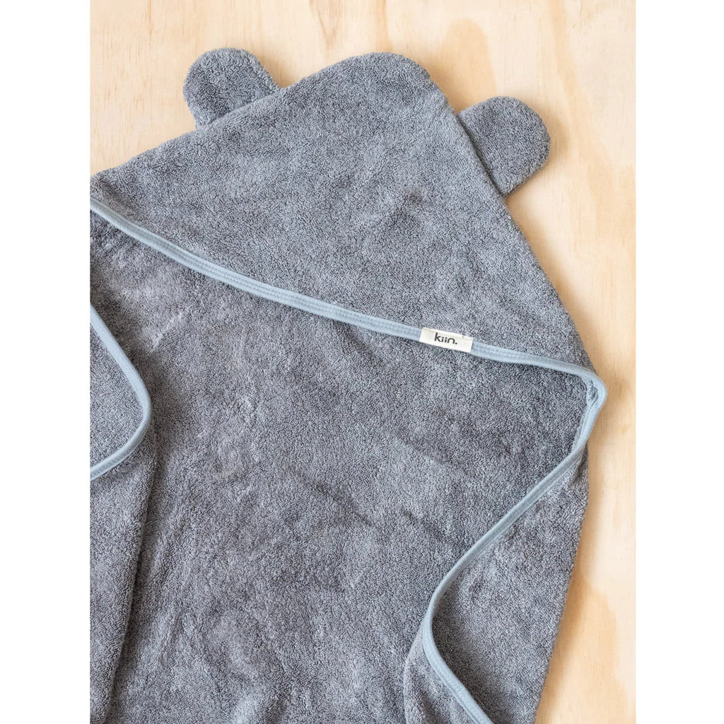 Kiin Hooded Towel. Cloud