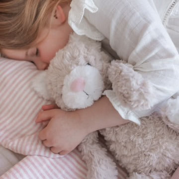 Mindful & Co Kids Pickles the weighted Cat