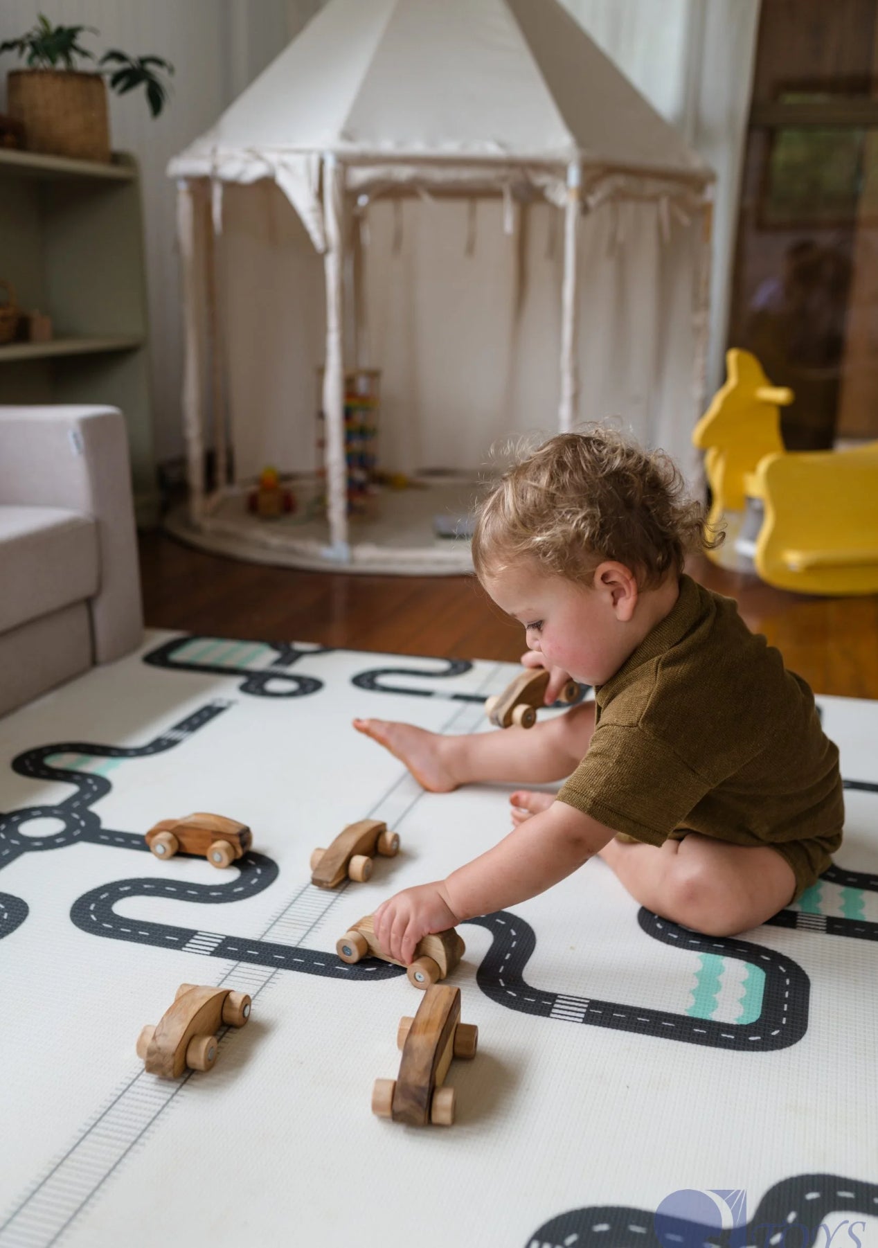 QToys Wooden Car Play Set