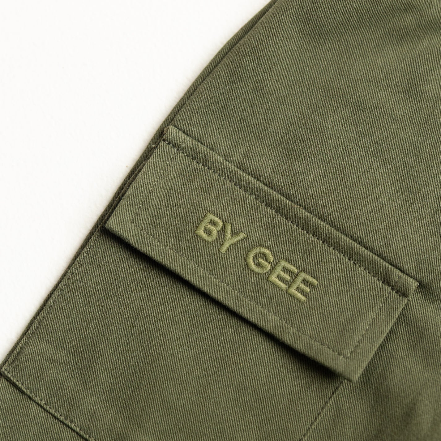 BY GEE Cropped Wide Leg Cargo Pant - Khaki