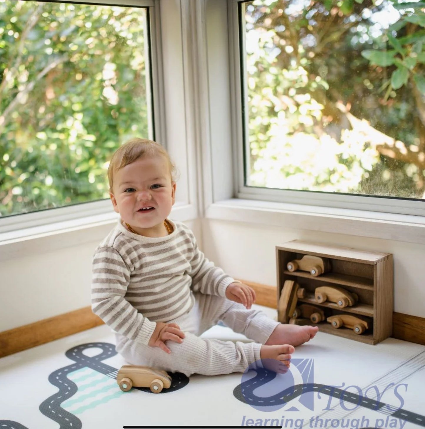 QToys Wooden Car Play Set