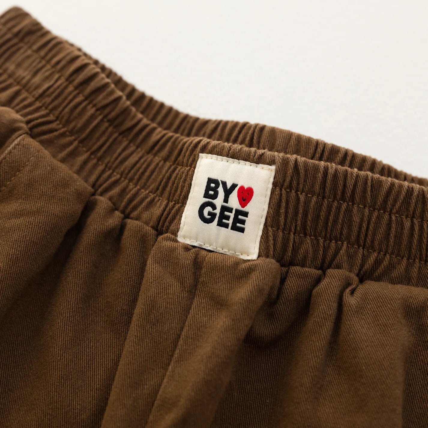 BY GEE Cropped Wide Leg Cargo Pant - Chocolate
