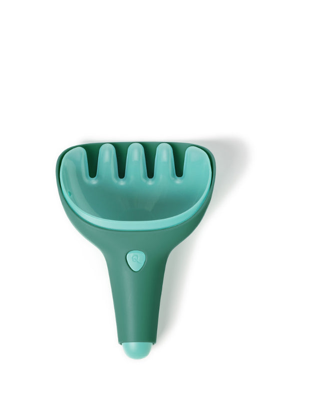 Quut Raki and Digger Garden Green