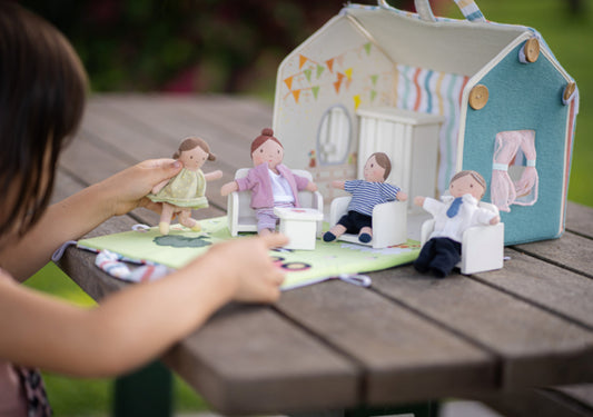 Tikiri Bonikka Tiny Doll Family