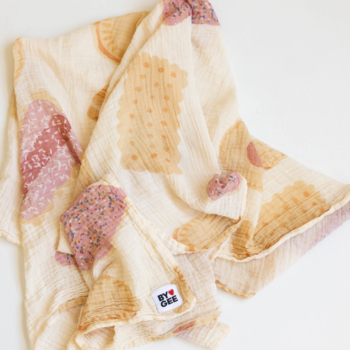 BY GEE Bickie Break Organic Swaddle
