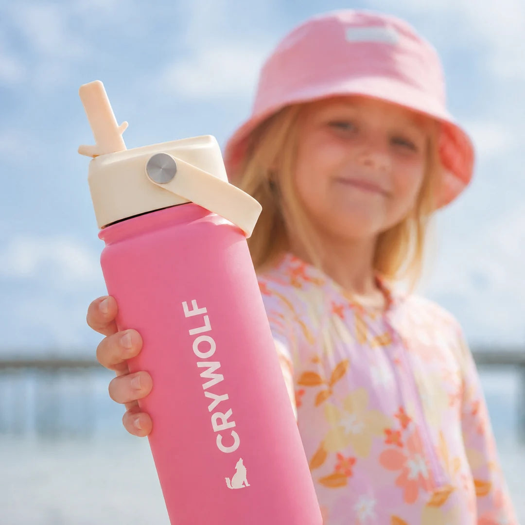 Crywolf Drink Bottle 545ml Hibiscus