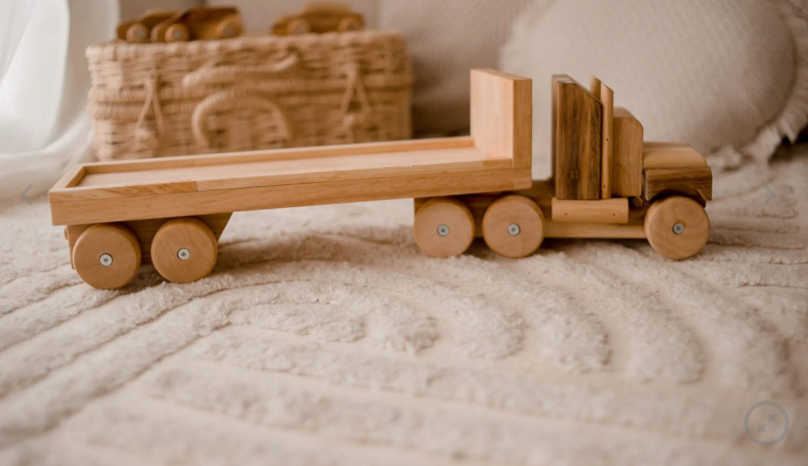 Qtoys Flat Back Truck
