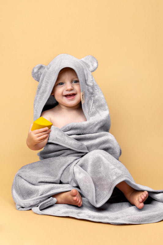 Kiin Hooded Towel. Cloud