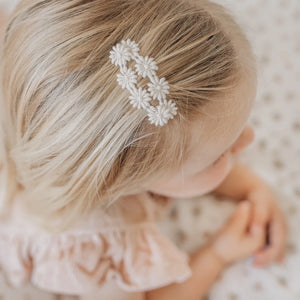 Little Marshmallow Clip Daisy Chain