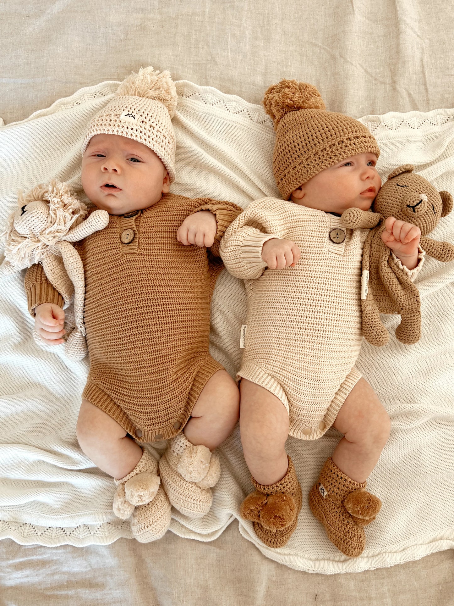 3 LITTLE CROWNS THE LABEL - Knit Bodysuit Oat