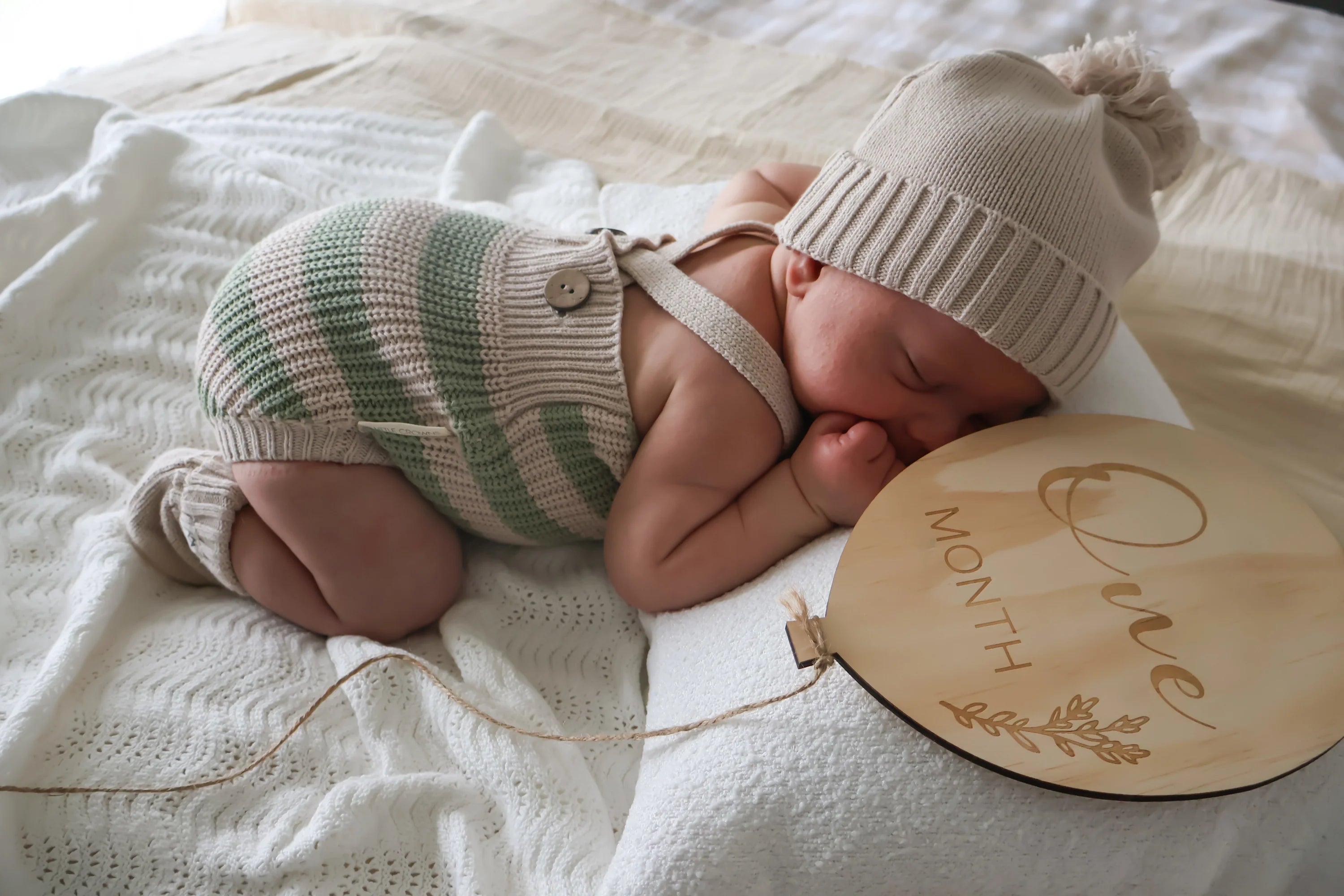 3 LITTLE CROWNS THE LABEL - Striped Knit Bodysuit