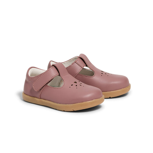 Pretty Brave Little Kids Miley Berry