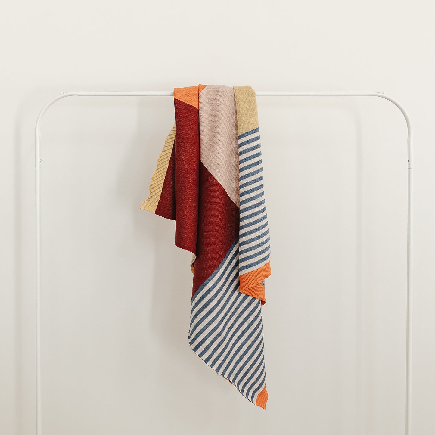 The Rest - Organic Cotton Knit Blanket - Colour Block