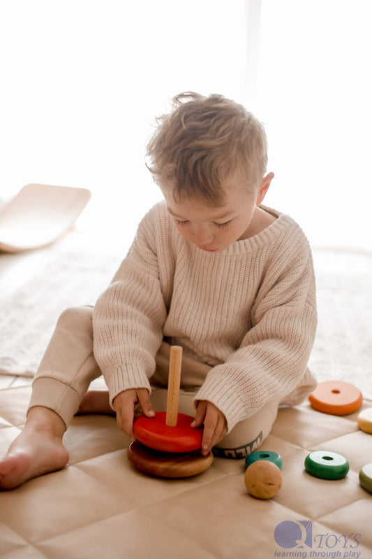 QToys Bouncing Stacking Rings