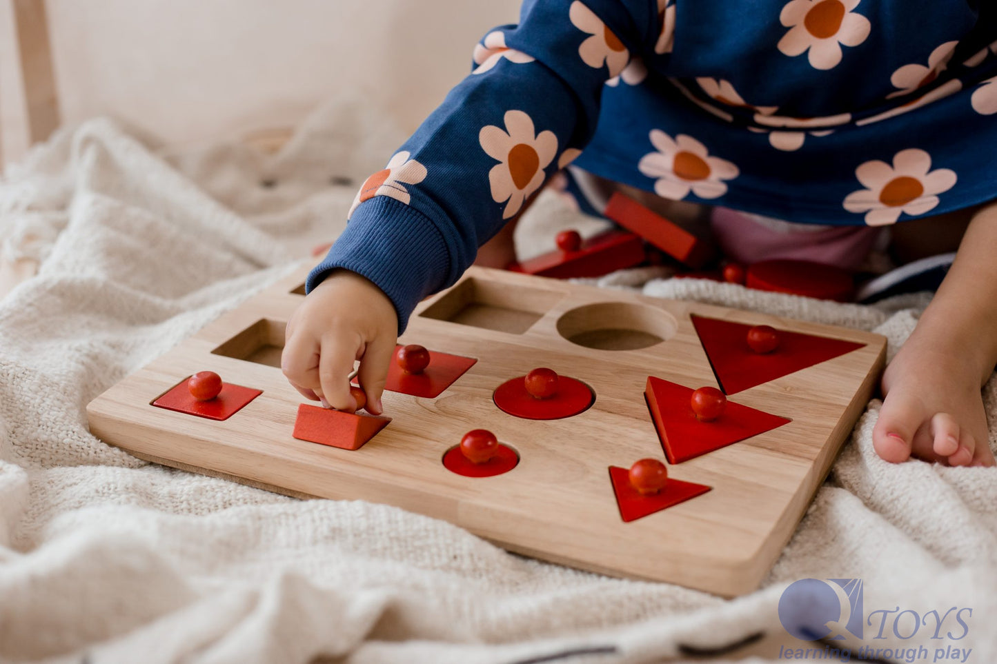 QToys Toddler Knob Shape Puzzle