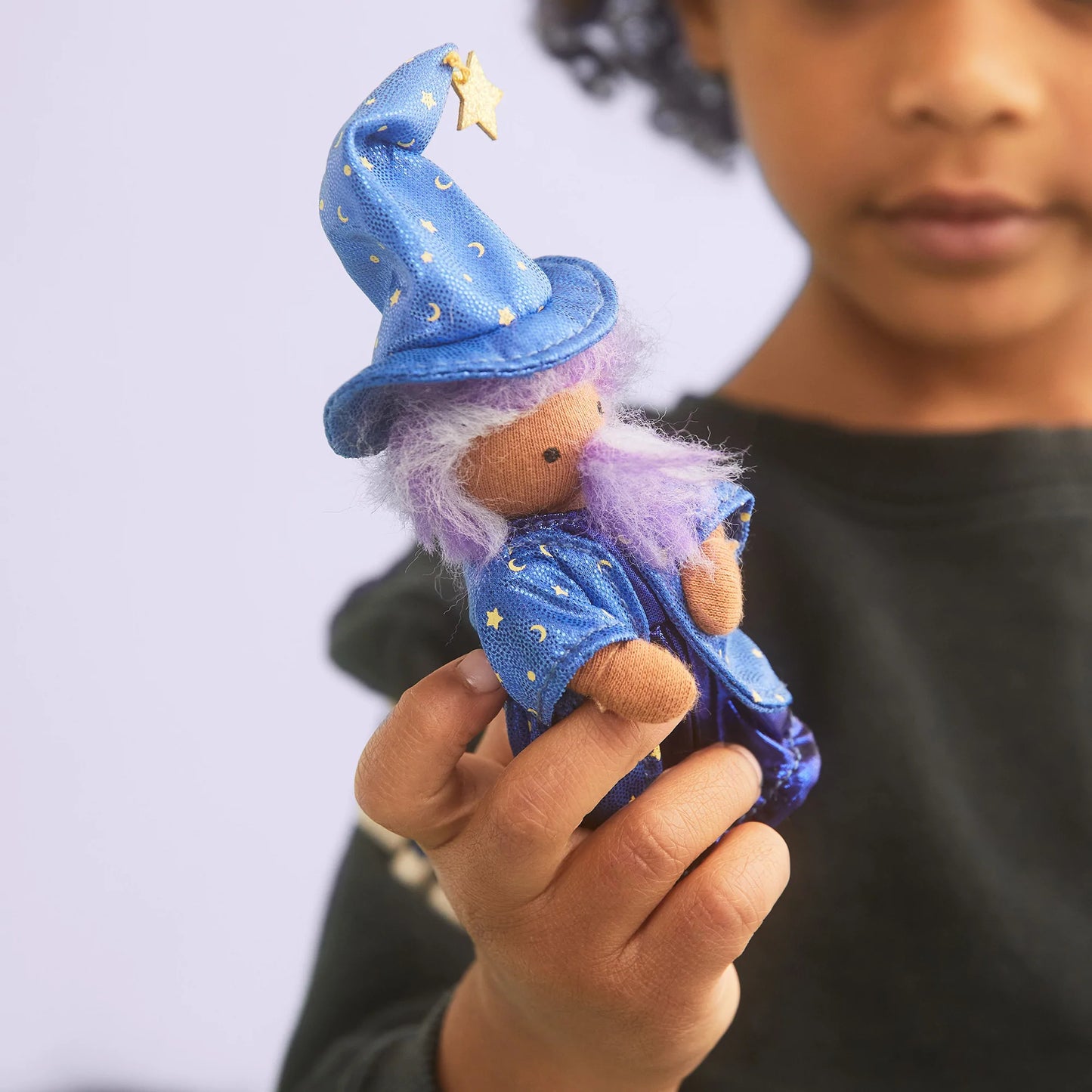 Olli Ella Holdie Folkwulfric the wizard